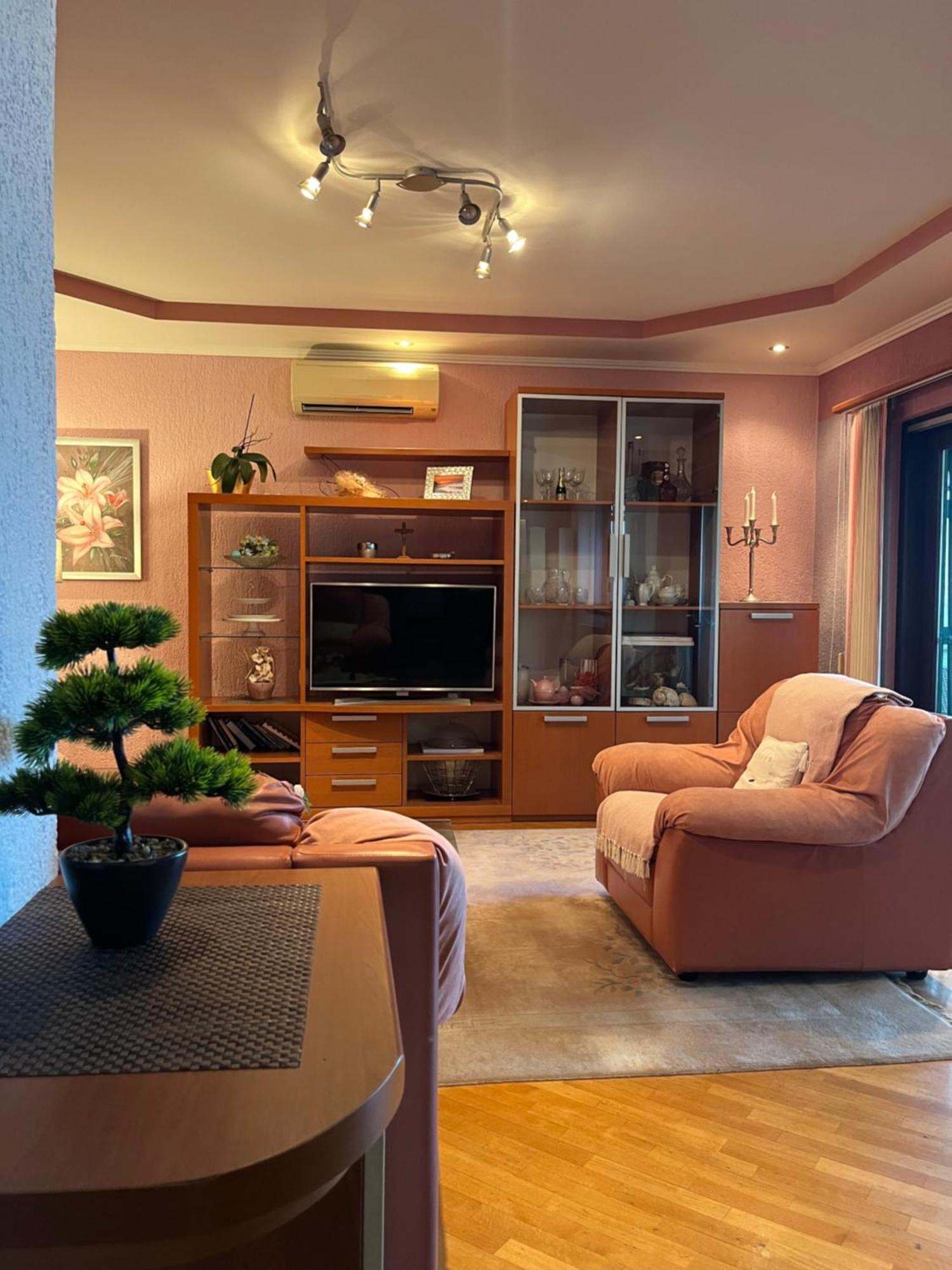 Apartman Adrijan ซูโกชัน ภายนอก รูปภาพ